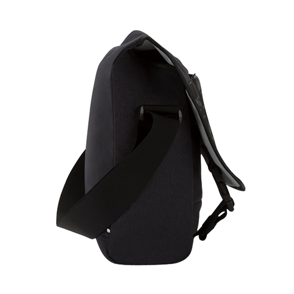 Amazon.com: Incase Compass Messenger: Clothing, Shoes & Jewelry Amazon.com: Incase Compass Messenger: Clothing, Shoes & Jewelry